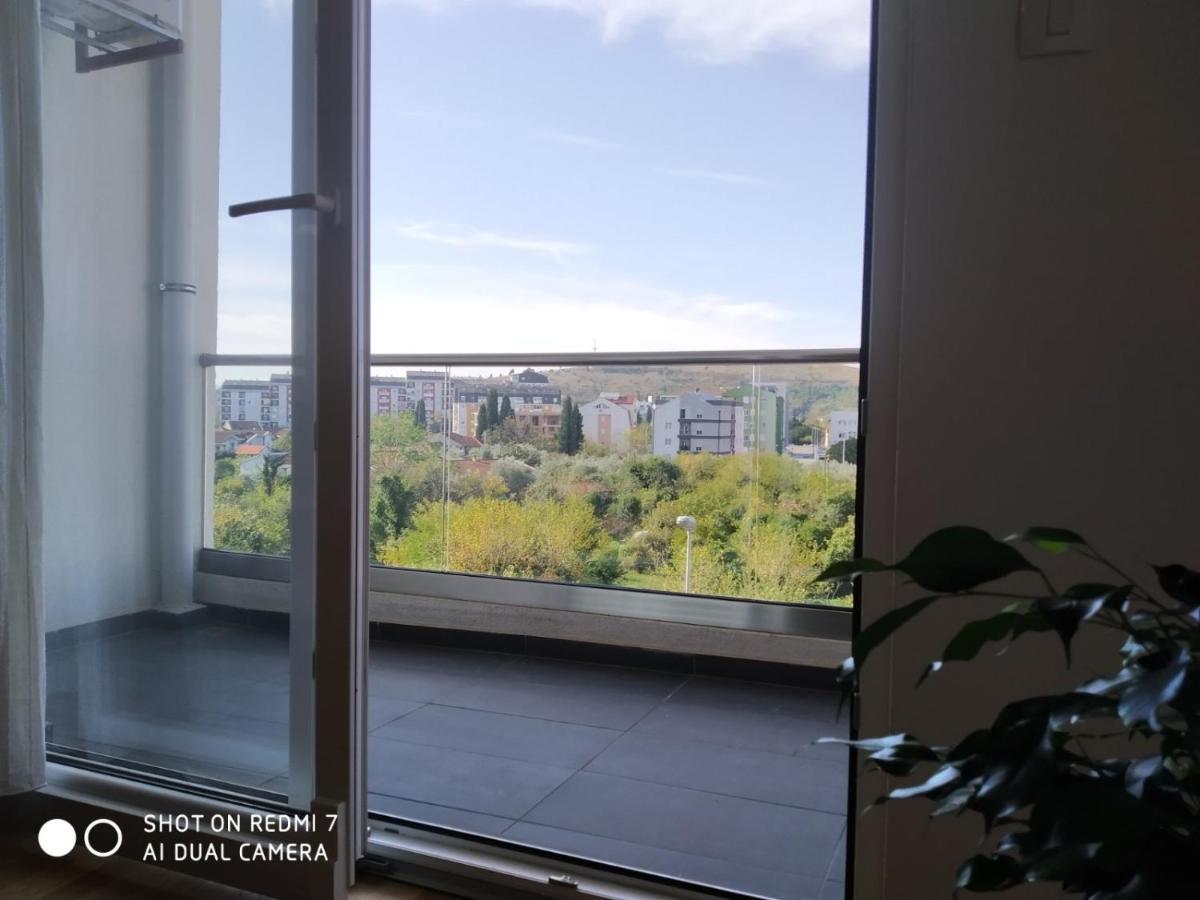 Aga Apartman Podgorica Exterior photo