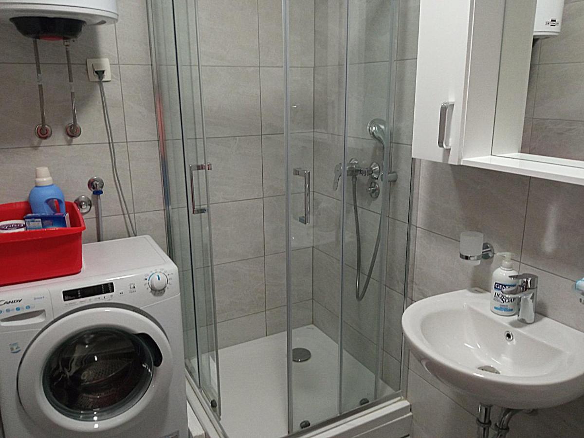 Aga Apartman Podgorica Exterior photo